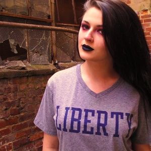 LIBERTY UNIVERSITY Gray Ladies' T-Shirt Size L